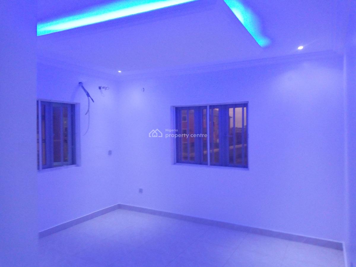 a Lovely Spacious 3 Bedroom Flat Ground Floor, Alagomeji, Yaba, Lagos, Flat / Apartment for Rent