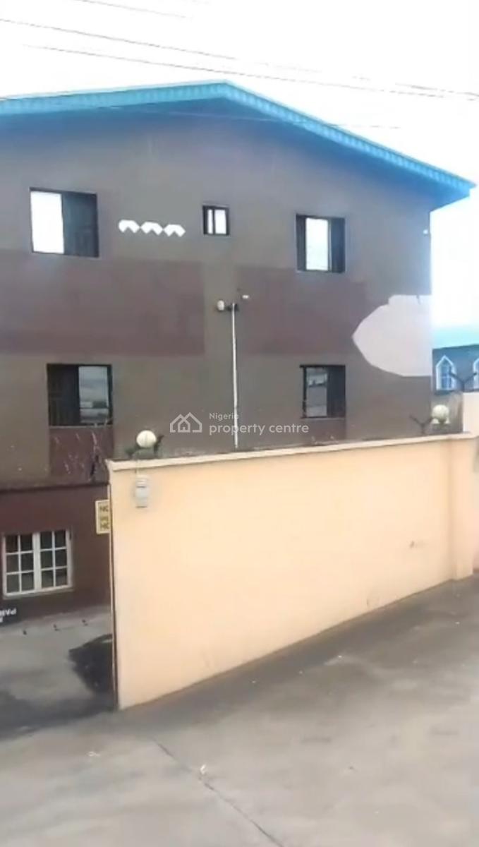 24-room 3star Hotel, Ogudu, Lagos, Hotel / Guest House for Sale