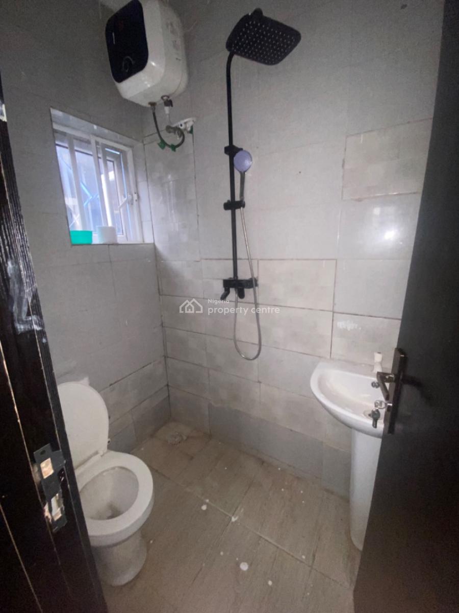 Luxury 3 Bedroom Apartment, Around Blenco Close to Express, Sangotedo, Ajah, Lagos, Flat / Apartment for Rent