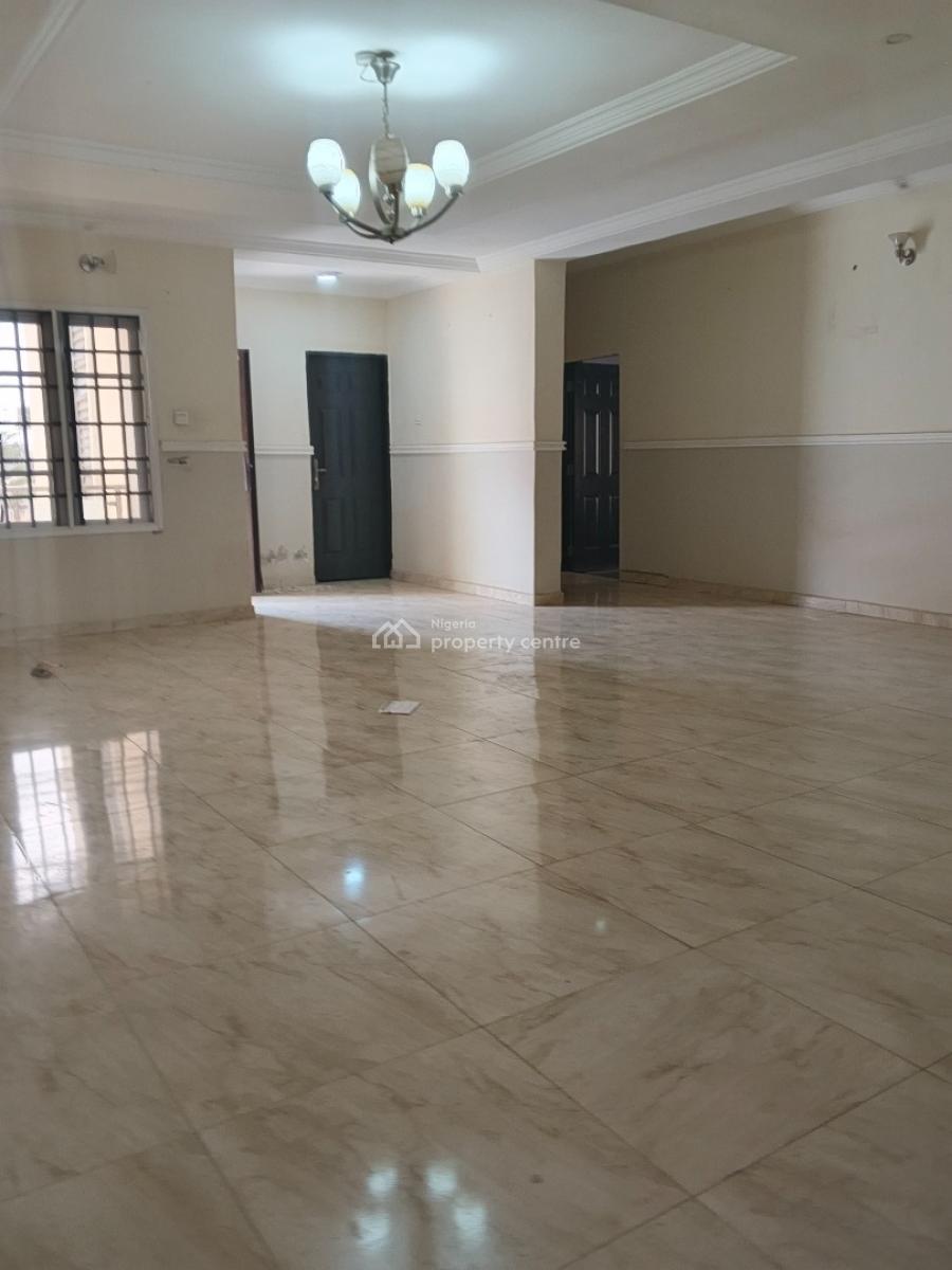 Well Renovated 3 Bedroom Apartment, Guzape District, Abuja, Flat / Apartment for Rent
