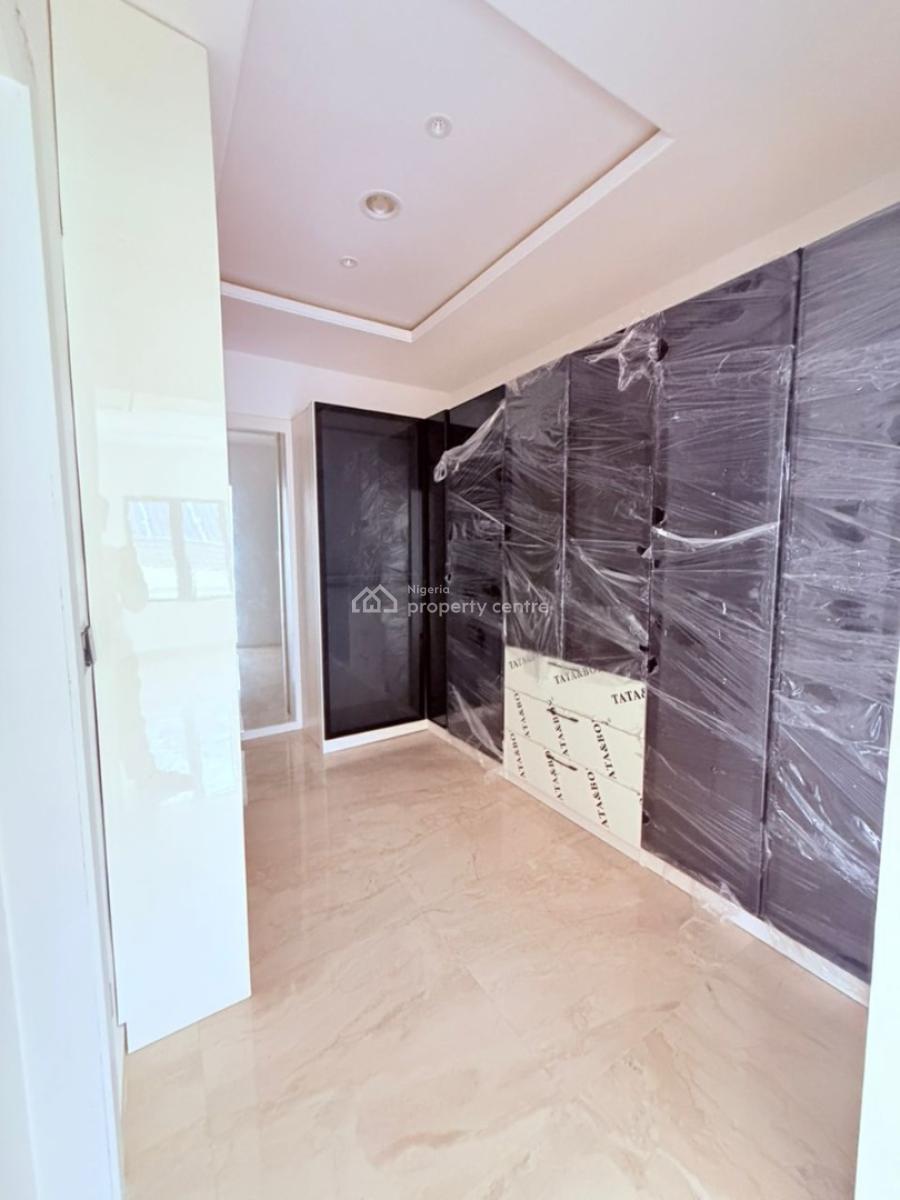 Spacious 5-bedroom Duplex with 5rooms Bq, Off Admiralty Road, Lekki Phase 1, Lekki, Lagos, Detached Duplex for Sale