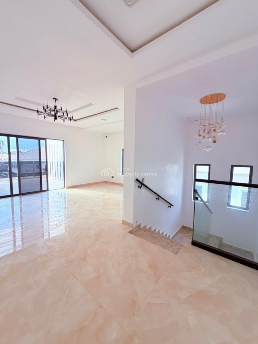 Spacious 5-bedroom Duplex with 5rooms Bq, Off Admiralty Road, Lekki Phase 1, Lekki, Lagos, Detached Duplex for Sale