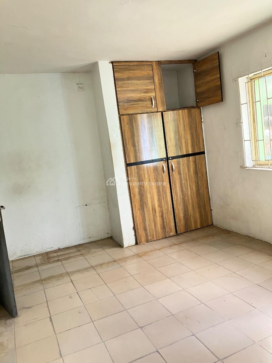 Beautiful 3 Bedroom Flat Office Space Downstairs with Good Parking, Secured and Accessible Environment Off Toyin Road Ikeja, Ikeja, Lagos, Office Space for Rent