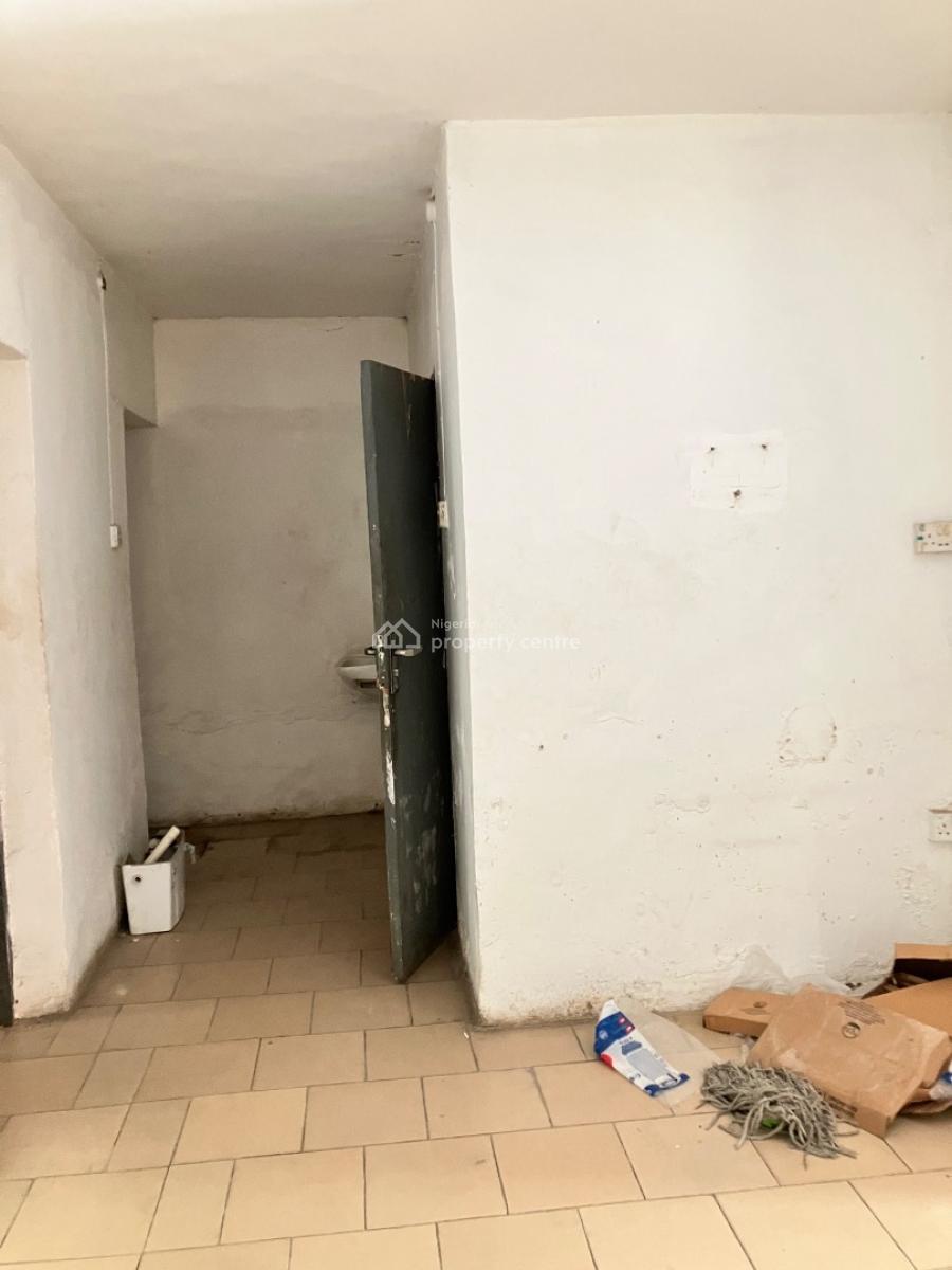 Beautiful 3 Bedroom Flat Office Space Downstairs with Good Parking, Secured and Accessible Environment Off Toyin Road Ikeja, Ikeja, Lagos, Office Space for Rent
