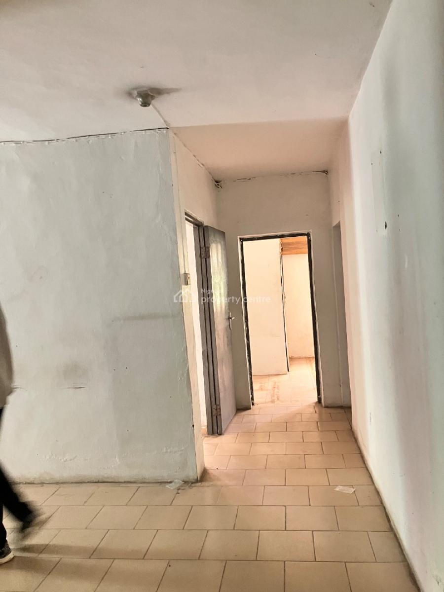 Beautiful 3 Bedroom Flat Office Space Downstairs with Good Parking, Secured and Accessible Environment Off Toyin Road Ikeja, Ikeja, Lagos, Office Space for Rent
