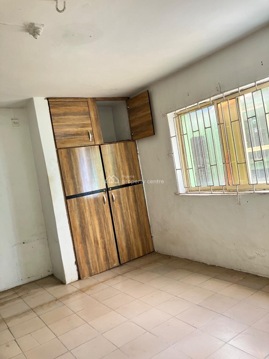 Beautiful 3 Bedroom Flat Office Space Downstairs with Good Parking, Secured and Accessible Environment Off Toyin Road Ikeja, Ikeja, Lagos, Office Space for Rent