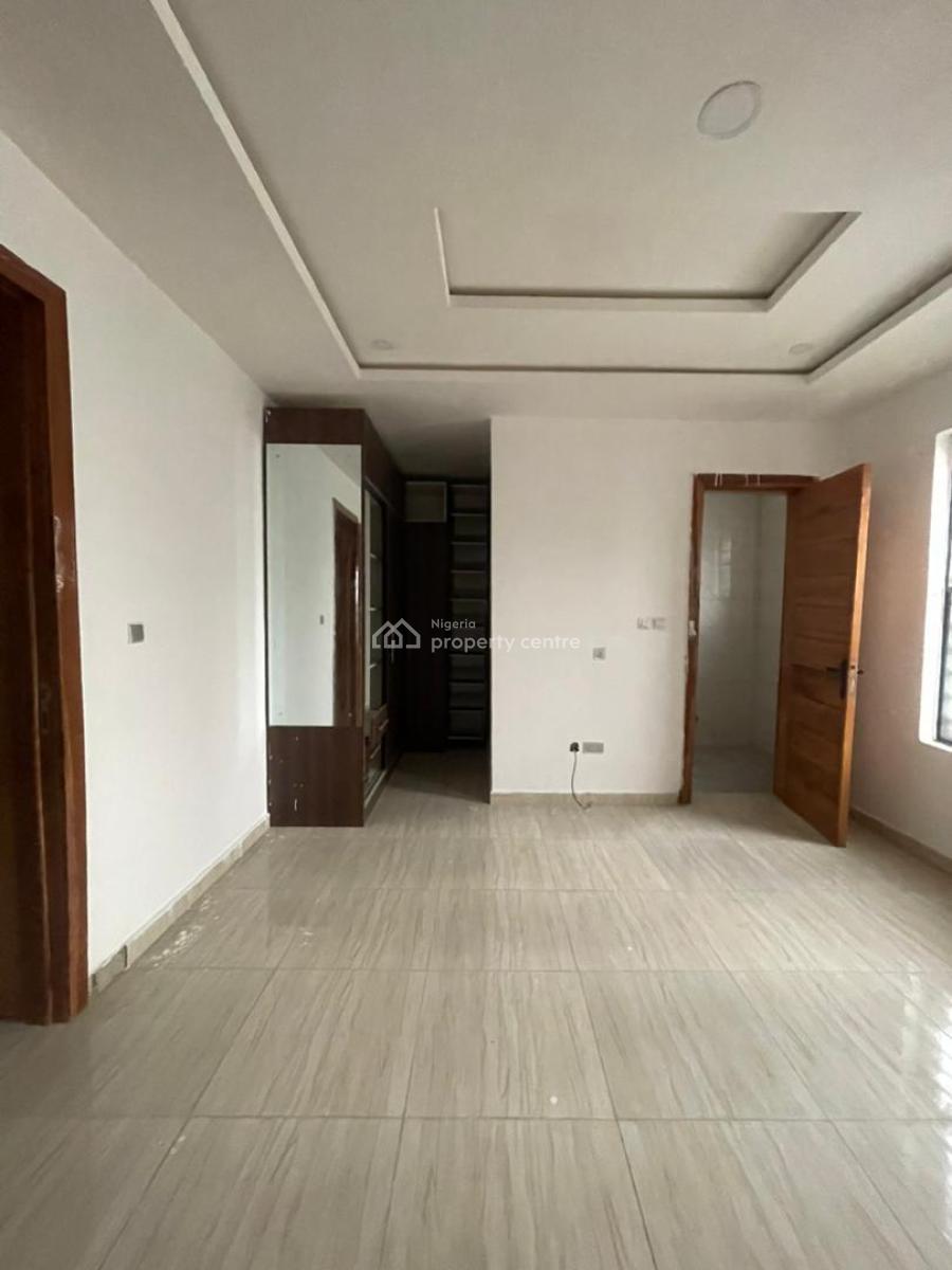 Luxury 4 Bedroom Terrace Duplex, Ikota, Lekki, Lagos, Terraced Duplex for Sale