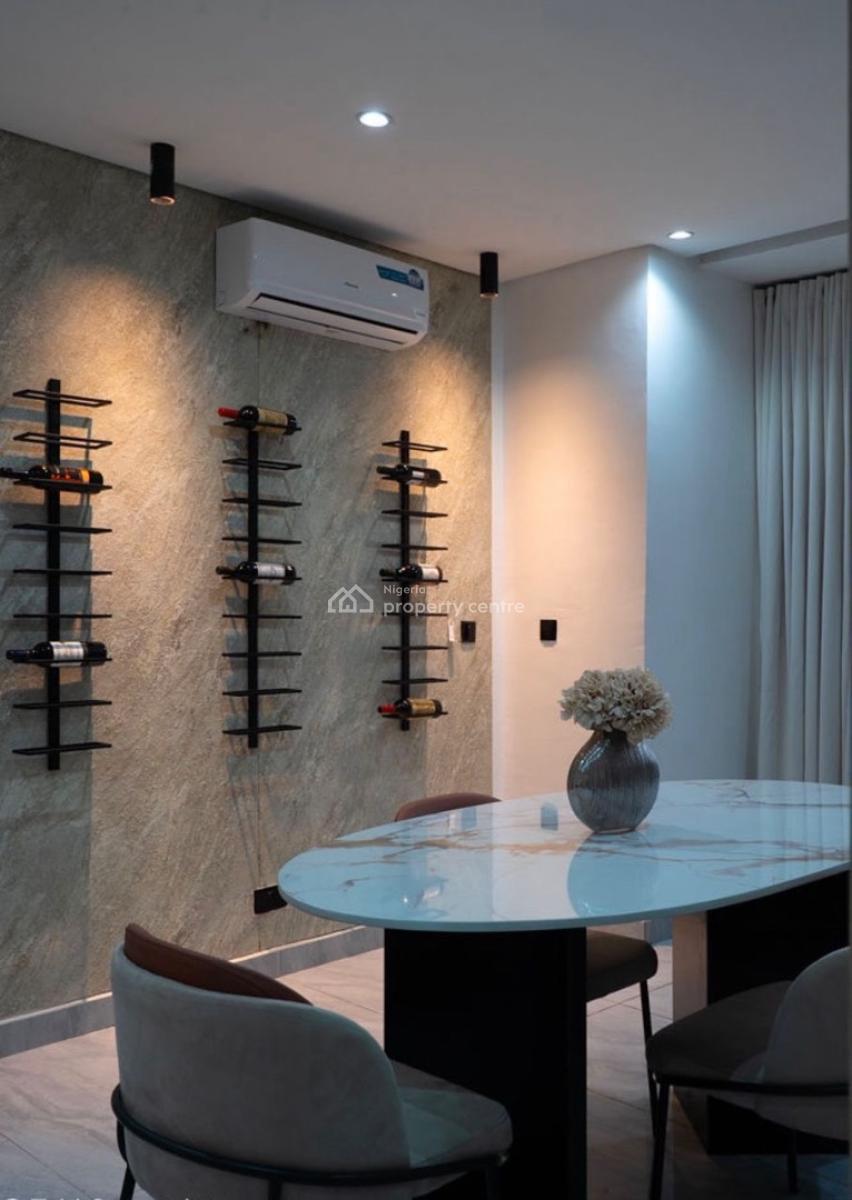 Luxury Three Bedroom with Pool and Ps5, Ikoyi, Lagos, Flat / Apartment Short Let