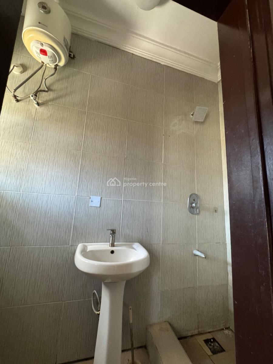 Service 3 Bedroom Bungalow Terrace Pool Gym Children Playing Ground, Orchid Road Lekki Lagos State, Lekki, Lagos, Flat / Apartment for Rent