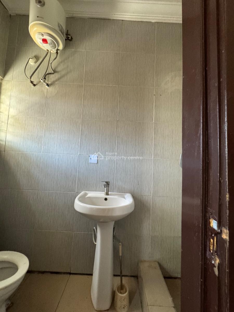 Service 3 Bedroom Bungalow Terrace Pool Gym Children Playing Ground, Orchid Road Lekki Lagos State, Lekki, Lagos, Flat / Apartment for Rent