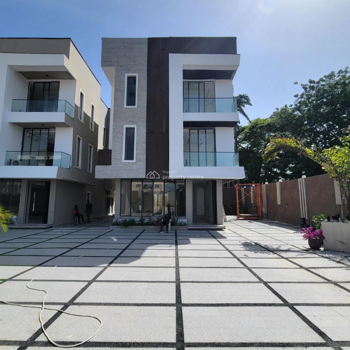Excellent 4 Bedroom Duplex with a Cinema,pool,2bq, Ikoyi, Lagos, Detached Duplex for Sale