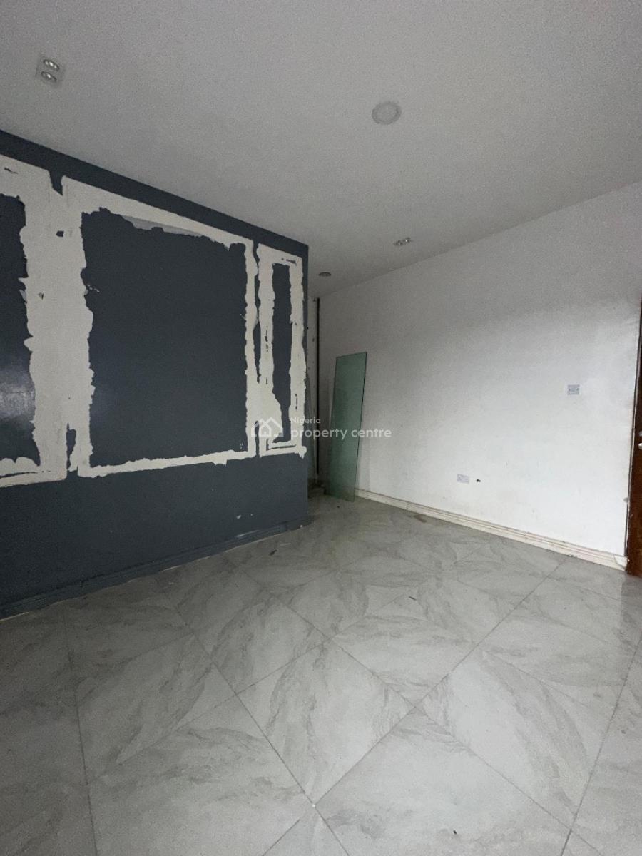 3 Bedroom Penthouse, Ologolo, Lekki, Lagos, Self Contain (single Rooms) for Rent