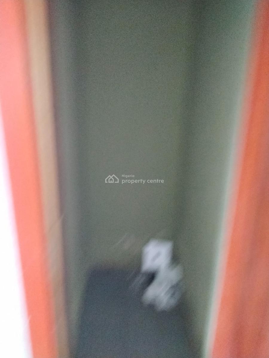 Sharp 2 Bedroom Flat, Gra Phase 1, Magodo, Lagos, Flat / Apartment for Rent