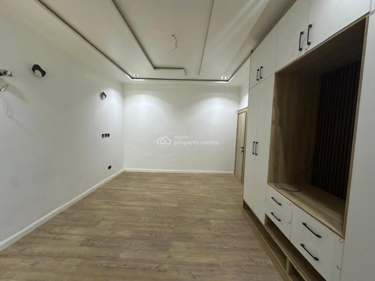 a Newly Built, Serviced 5-bedroom Terrace Duplex + 1bq, Wuse, Abuja, Terraced Duplex for Rent