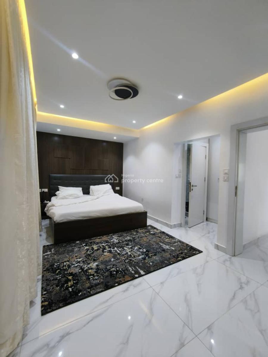 Luxury Fully Furnished & Service Pent Floor One Bedroom Apartment, Prime Water Estate Freedom Way Lekki, Lekki, Lagos, Mini Flat (room and Parlour) for Rent