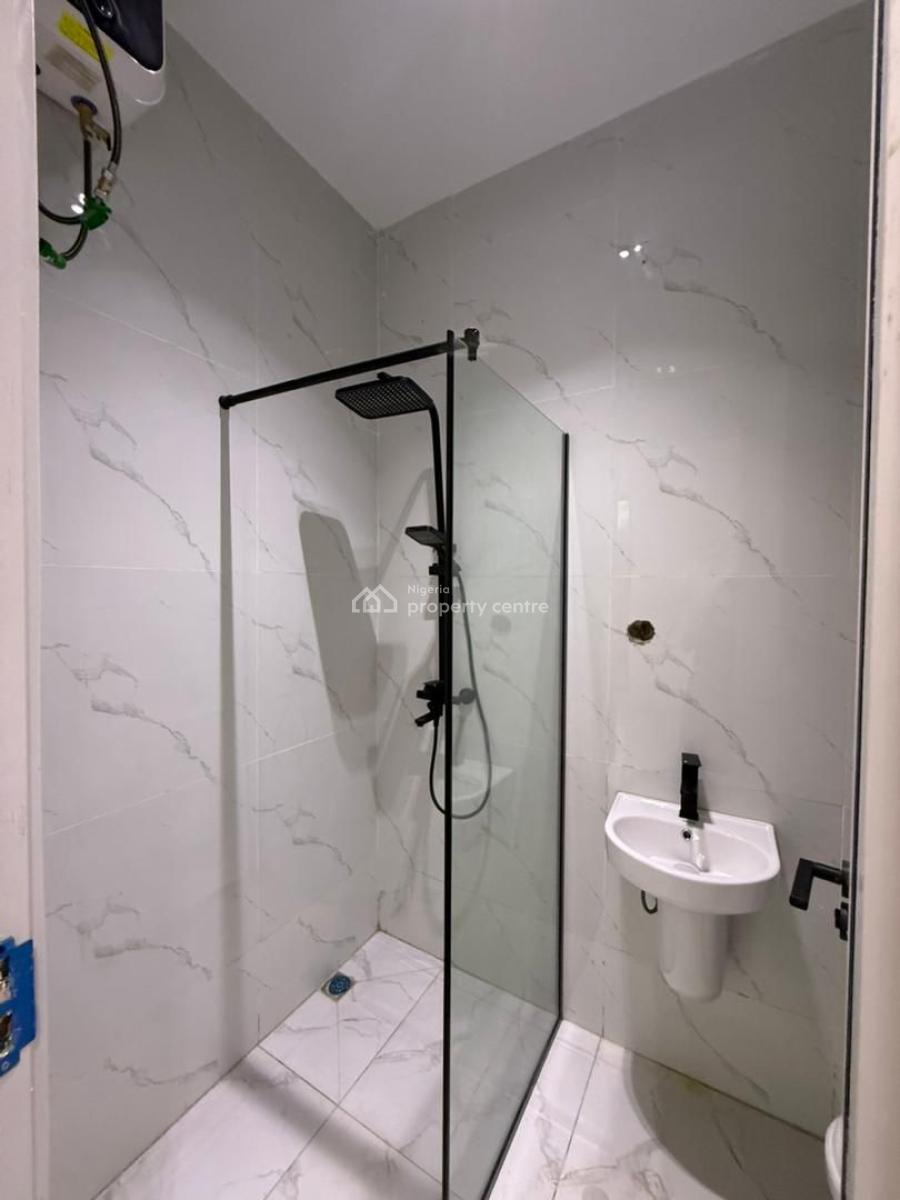 Luxury 2 Bedroom Apartment, Ilasan, Lekki, Lagos, Flat / Apartment for Rent