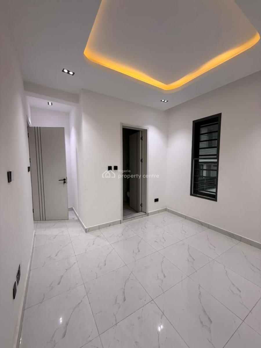 Luxury 2 Bedroom Apartment, Ilasan, Lekki, Lagos, Flat / Apartment for Rent