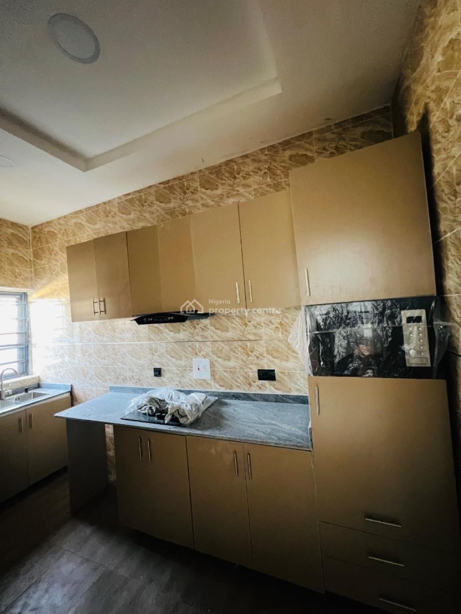 2 Bedroom Apartment, Ajah, Lagos, Flat / Apartment for Sale