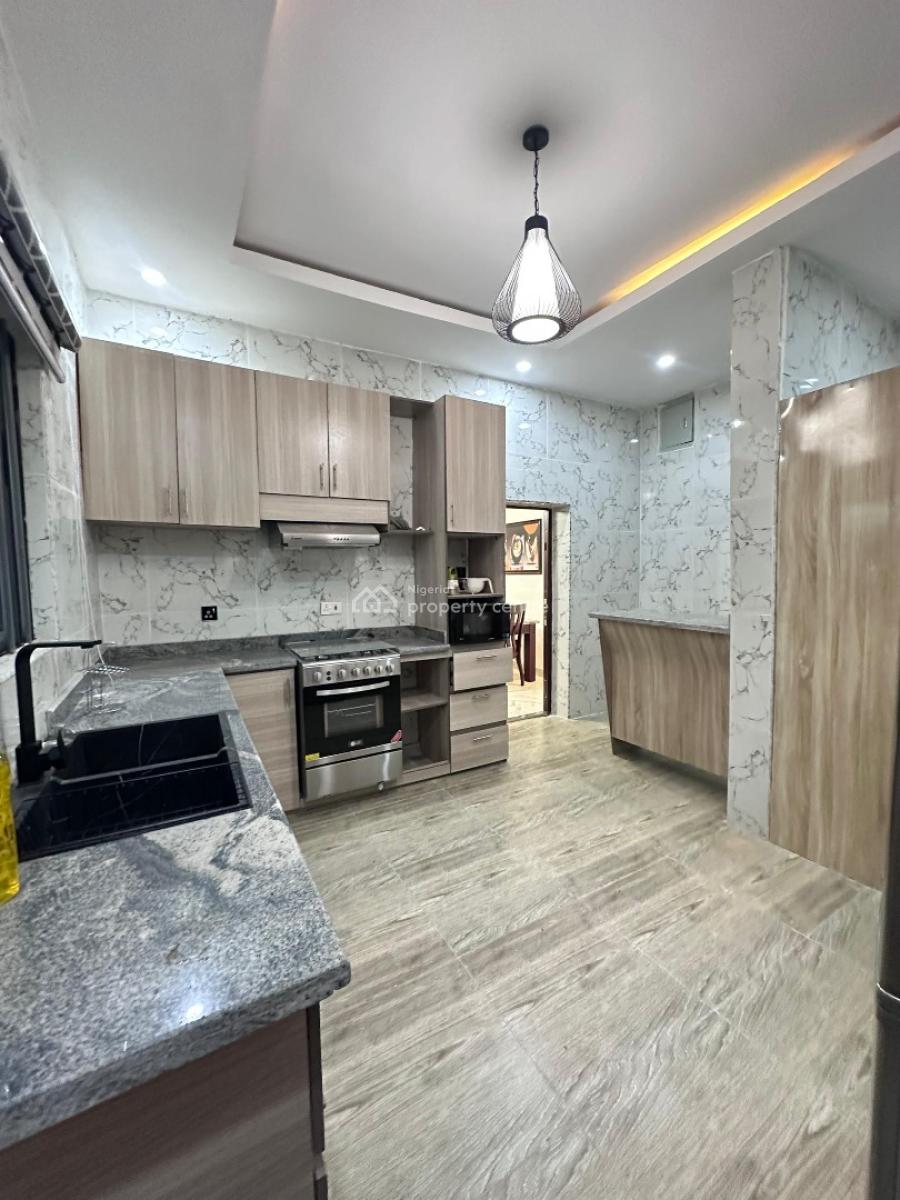 Fully Furnished 1 Bedroom Apartment with Swimming Pool and Gym, Ologolo, Lekki, Lagos, Mini Flat (room and Parlour) for Rent