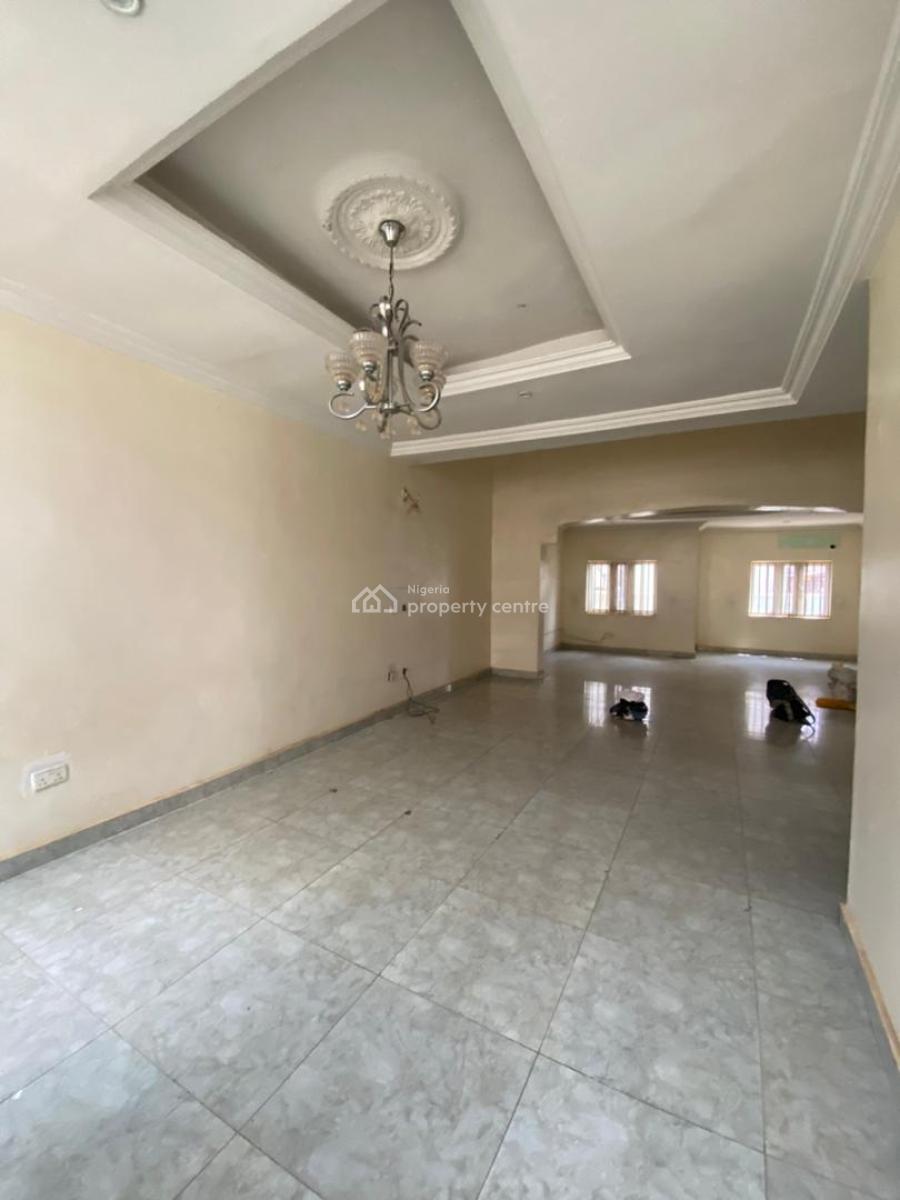 Office/ Residential Use 4 Bedrooms Terrace Duplex with 2 Living Rooms, Gwarinpa, Abuja, Terraced Duplex for Rent