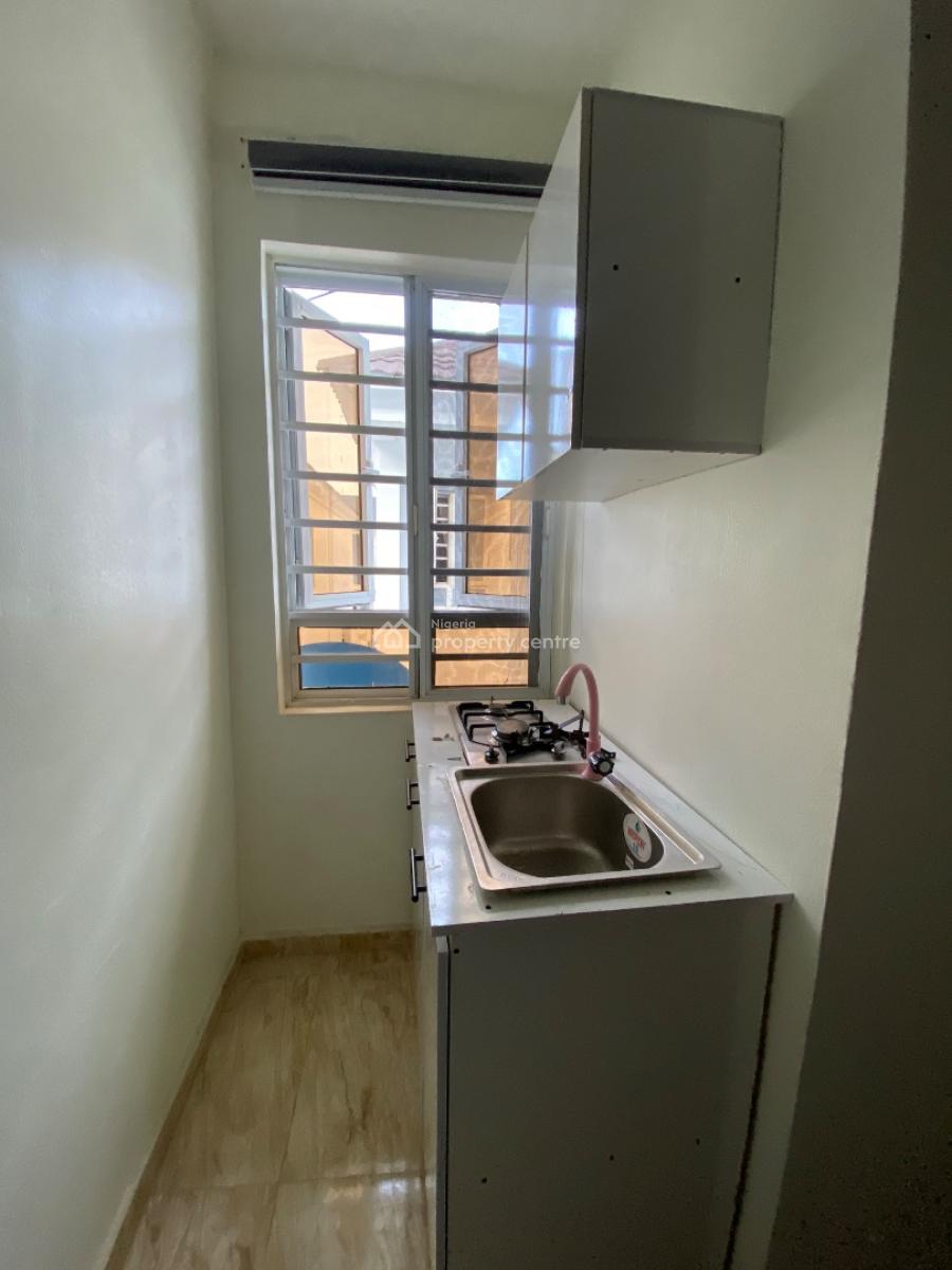 Unfurnished Studio Room Upstairs with Mini Kitchen and Private Meter, Orchid Road Victoria Bay, Lekki, Lagos, Self Contain (single Rooms) for Rent