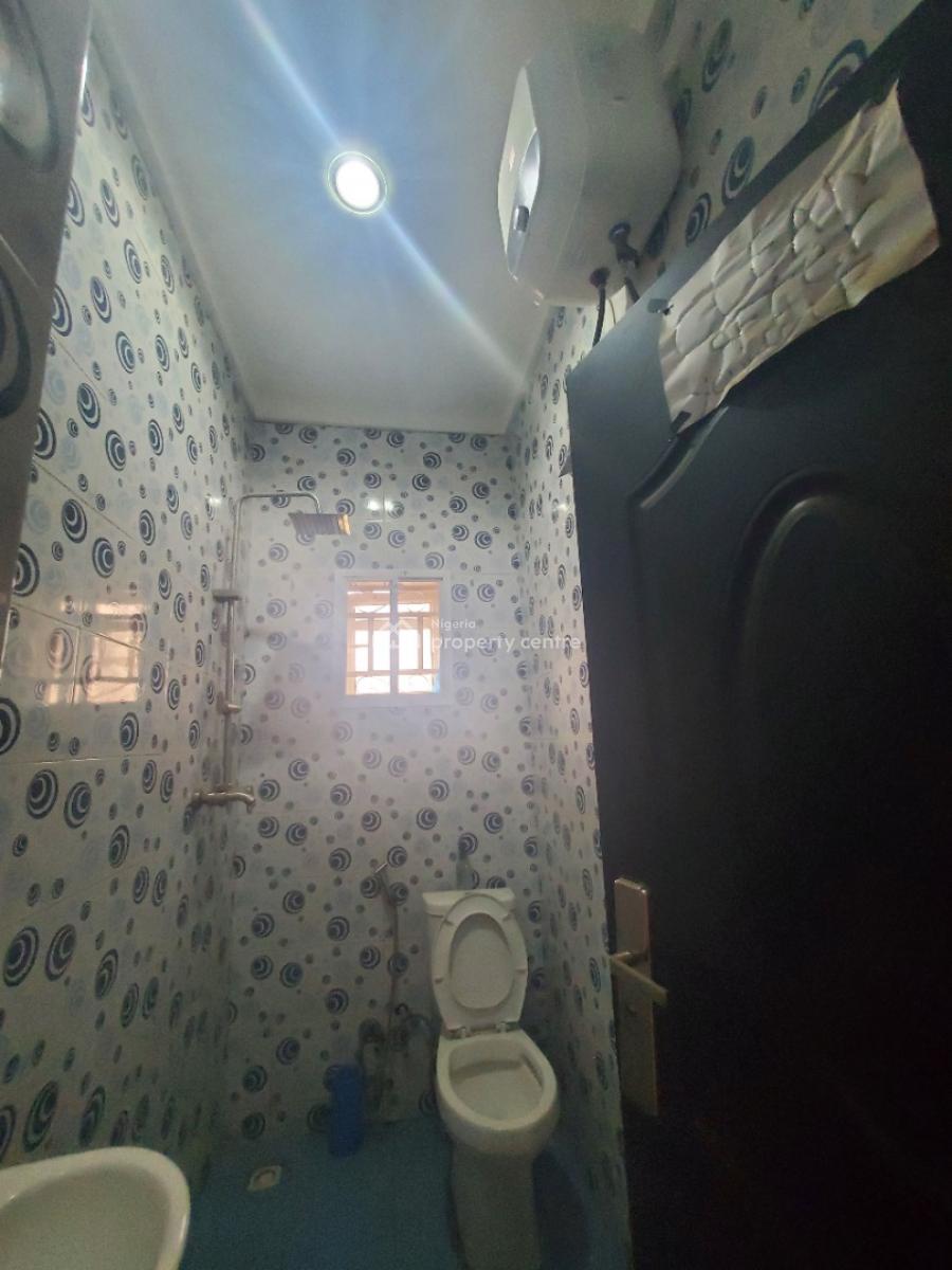 Superluxury 1bedroom Bq on The First Floor*, By Opp. Games Village, Kaura, Abuja, Flat / Apartment for Rent