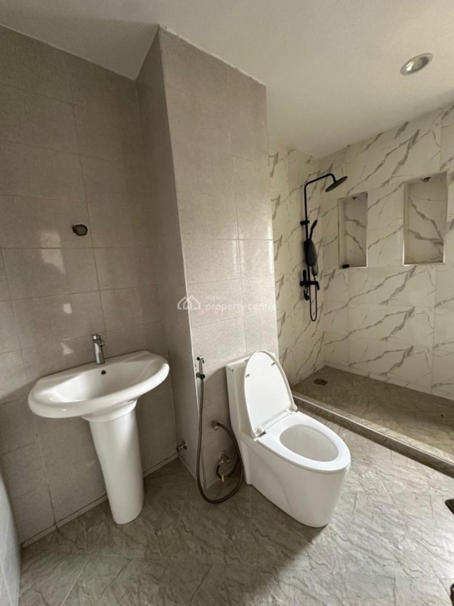 Heart of Jabi-3bedrooms Serviced Apartment with Bq, Jabi, Abuja, Terraced Duplex for Rent