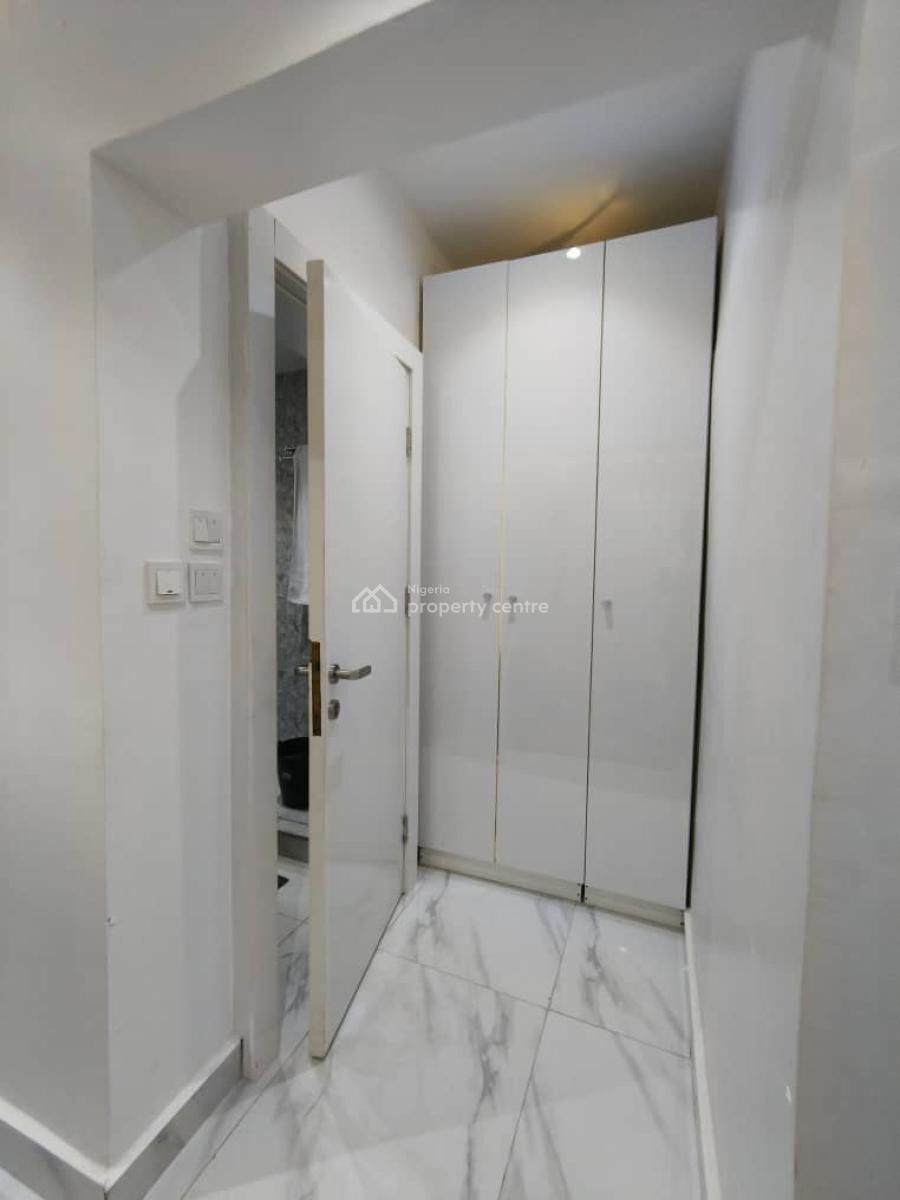 Luxury and Furnished Miniflat Penthouse, Prime Water Estate, Off Freedom Way Ikate, Lekki, Lagos, Mini Flat (room and Parlour) for Rent