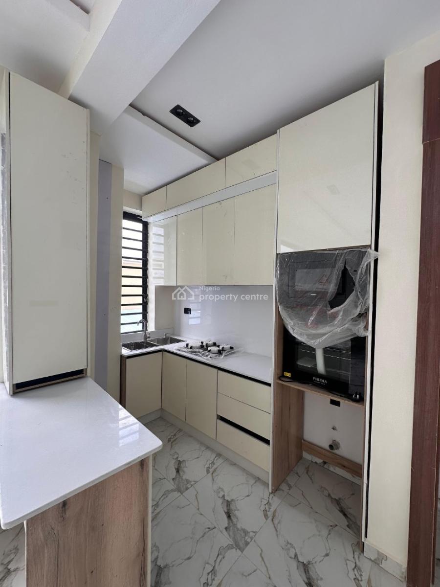 Newly Built 2 Bedroom Apartment, Orchid Road, Lekki, Lagos, Flat / Apartment for Sale