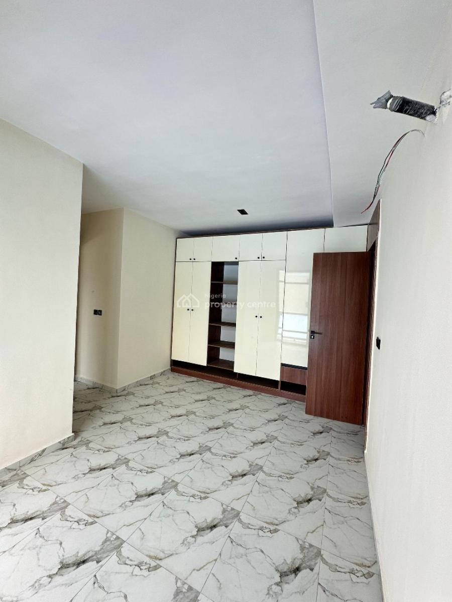 Newly Built 2 Bedroom Apartment, Orchid Road, Lekki, Lagos, Flat / Apartment for Sale