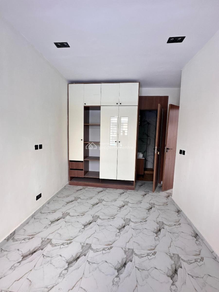 Newly Built 2 Bedroom Apartment, Orchid Road, Lekki, Lagos, Flat / Apartment for Sale