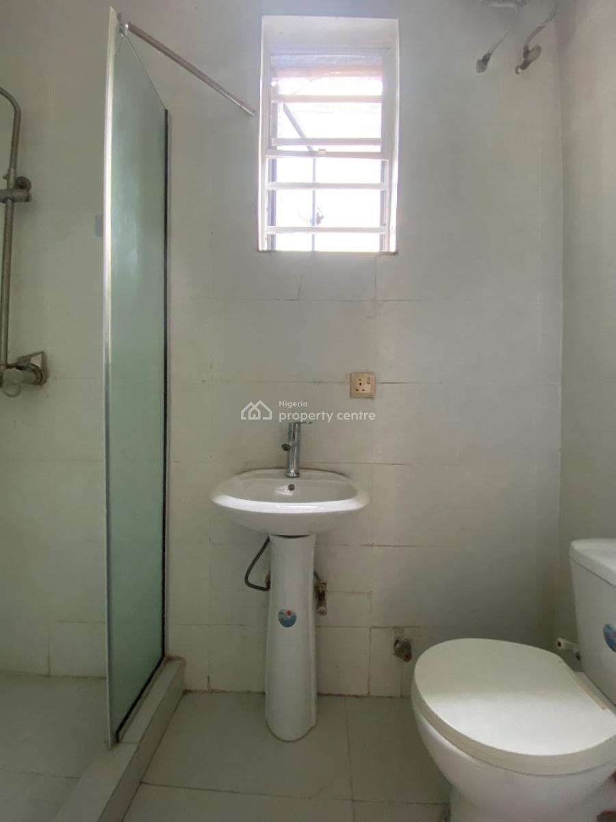 Single Room Upstairs Sharing Kitchen in a Serviced Estate, Orchid Road Before The Roundabout, Lekki, Lagos, Self Contain (single Rooms) for Rent