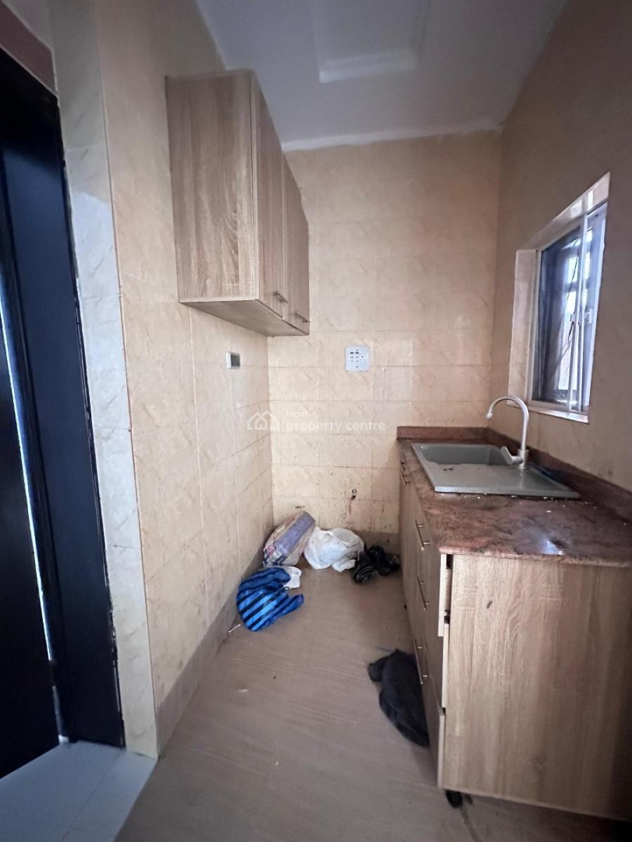 Fully Serviced Mini Flat (second & Third Floor Available), New Road, Chevron, Lekki, Lagos, Mini Flat (room and Parlour) for Rent