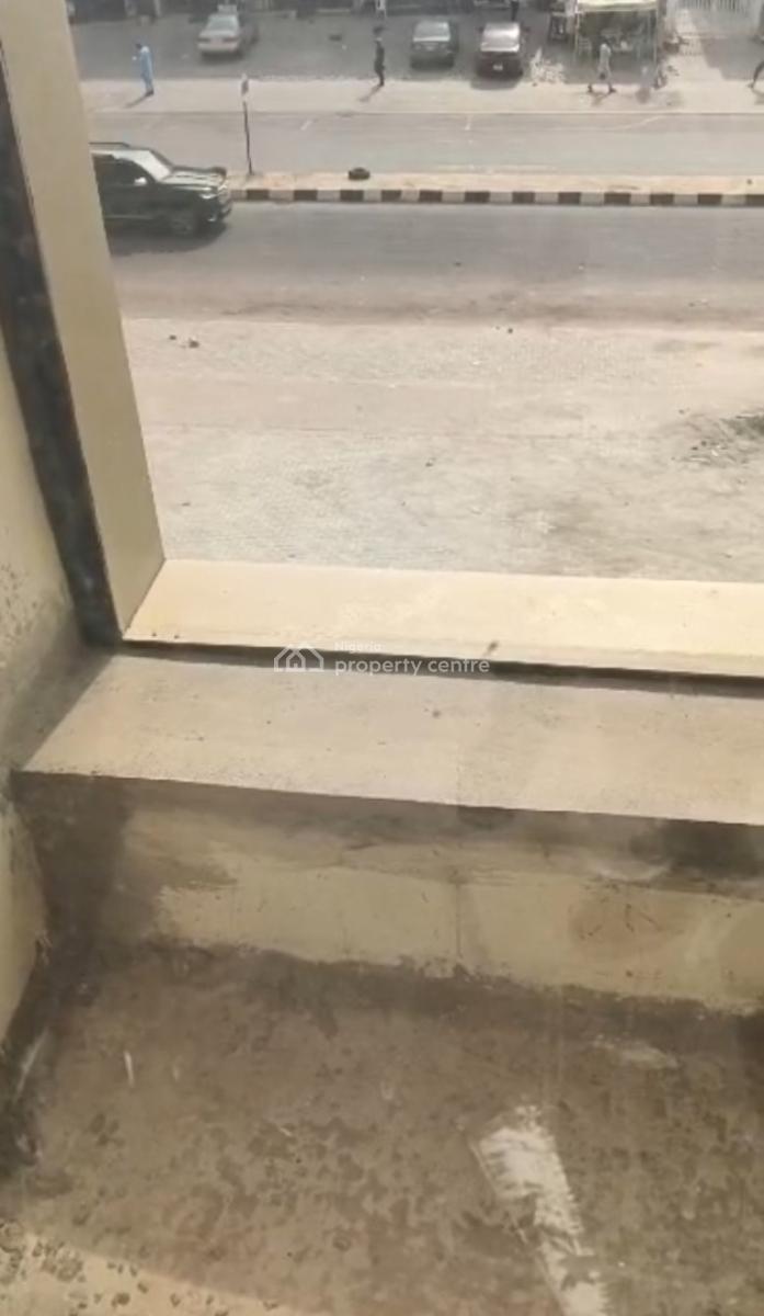 650sqm on The Third Floor Along a Major Road, Amino Kano, Wuse 2, Abuja, Plaza / Complex / Mall for Rent