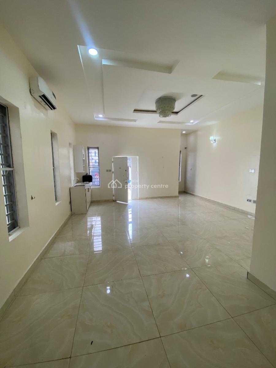 Studio Apartment with Ac and Open Plan Kitchen, Orchid Road Dpkay Estate, Lekki, Lagos, Self Contain (single Rooms) for Rent