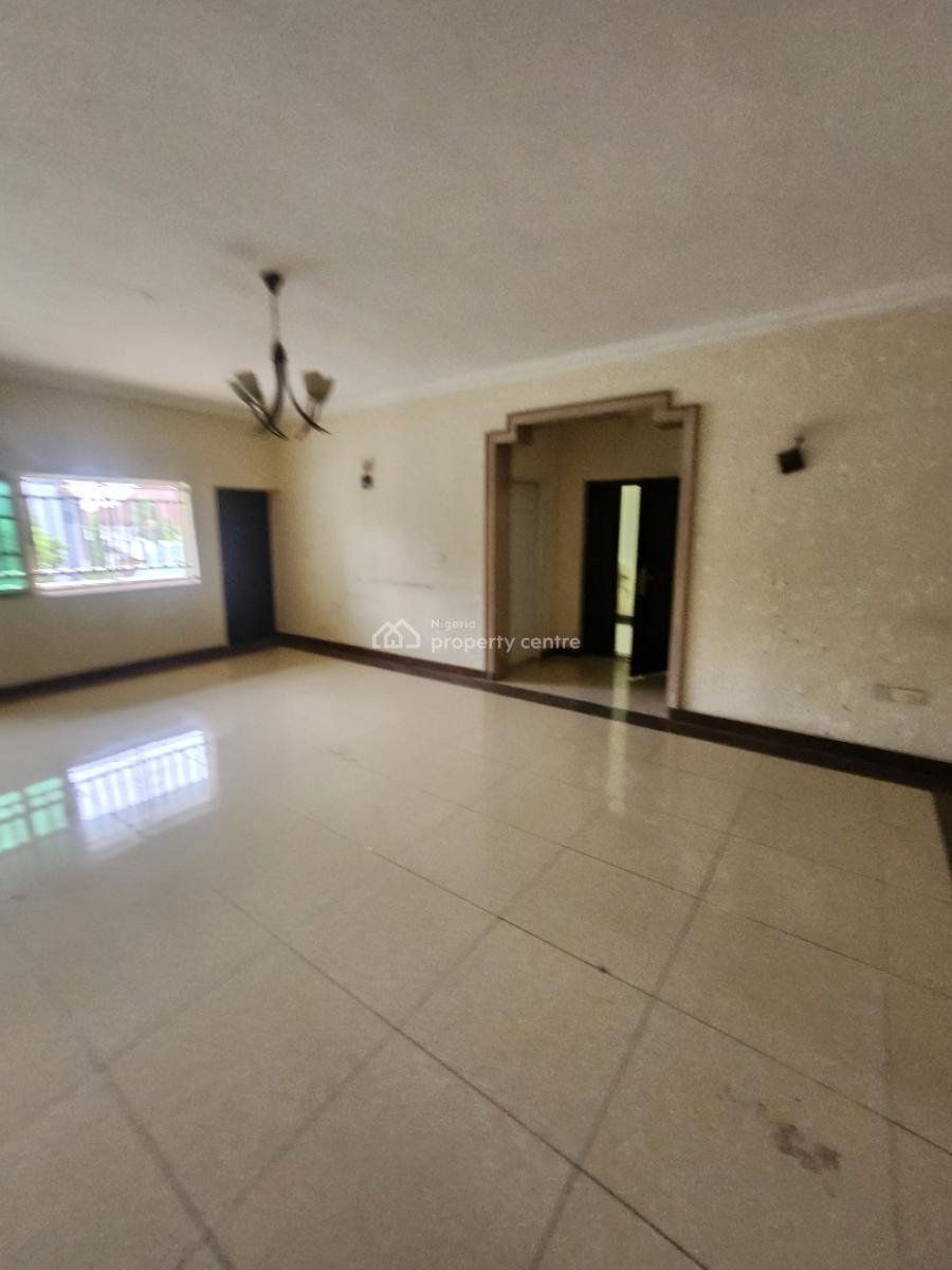 Service 3bedroom Flat with Selfco Bq, 1st Floor, with Ac & Gen,tarred, Jabi Main( Tarred Rd, Jabi, Abuja, Flat / Apartment for Rent