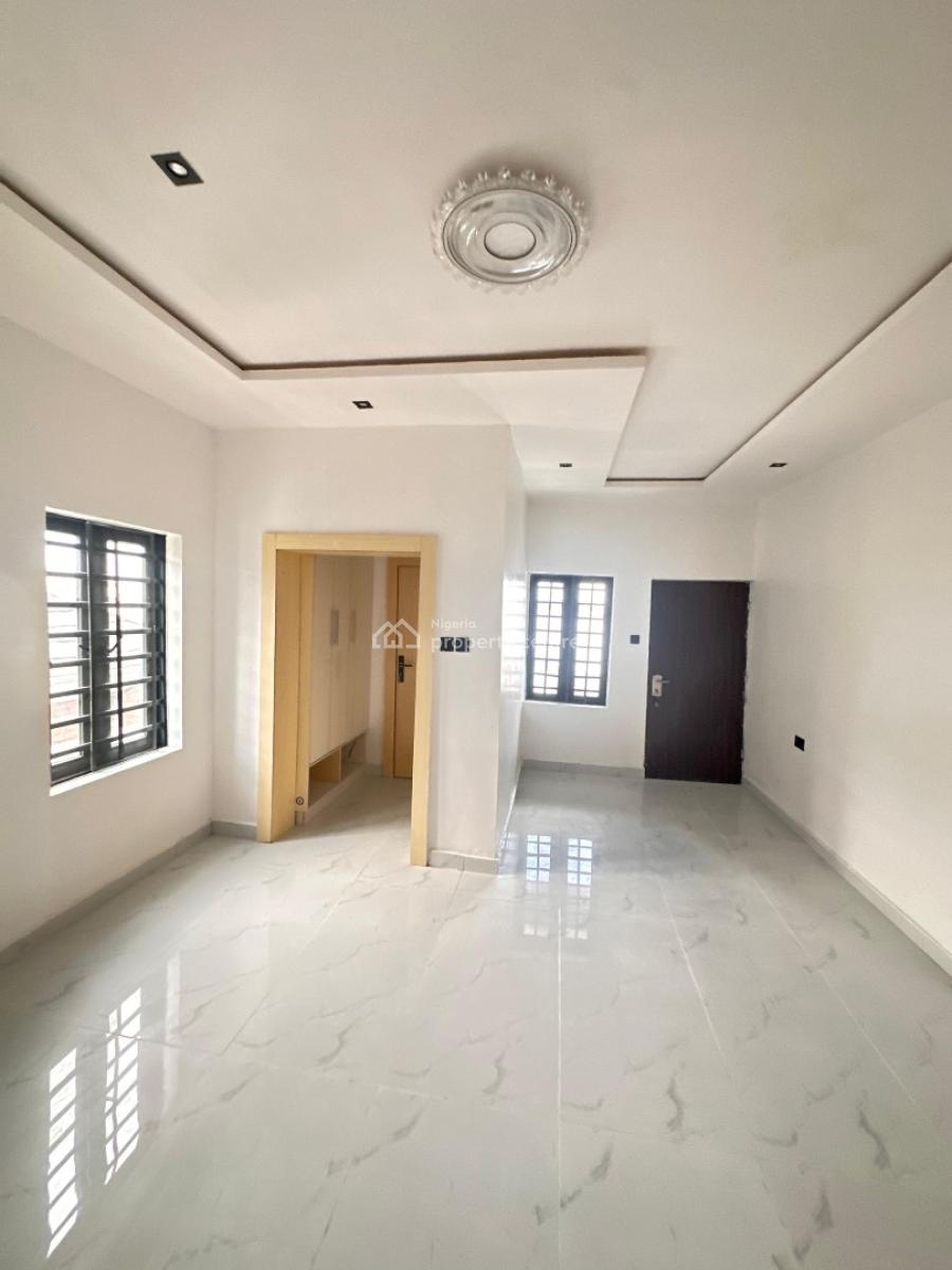 Luxury Newly Built 3 Bedroom Apartment, Orchid Road, Lekki, Lagos, Flat / Apartment for Sale