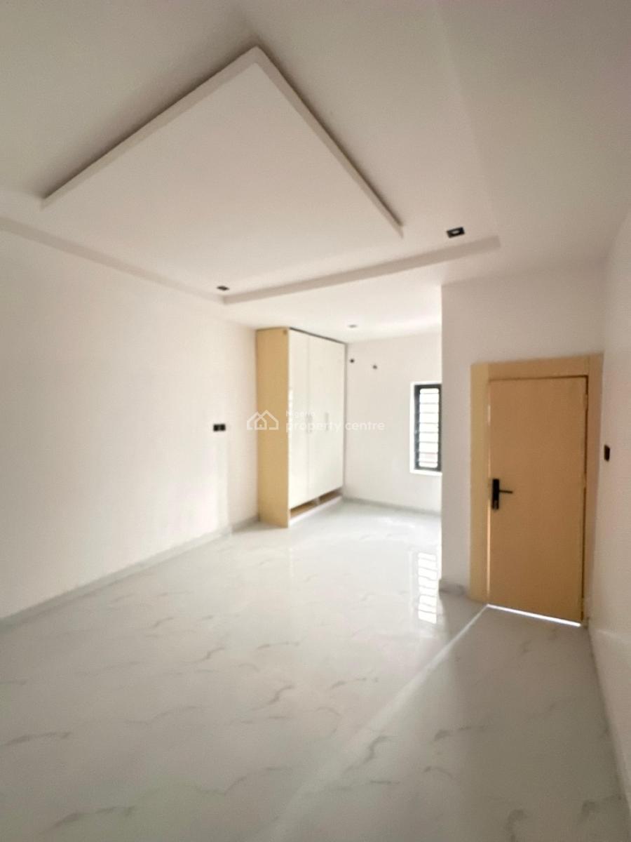 Luxury Newly Built 3 Bedroom Apartment, Orchid Road, Lekki, Lagos, Flat / Apartment for Sale
