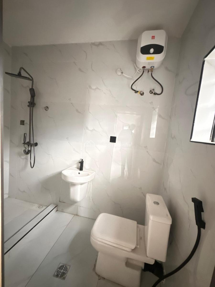 Newly Built 2 Bedroom Apartment, Orchid Road, Lekki, Lagos, Flat / Apartment for Sale
