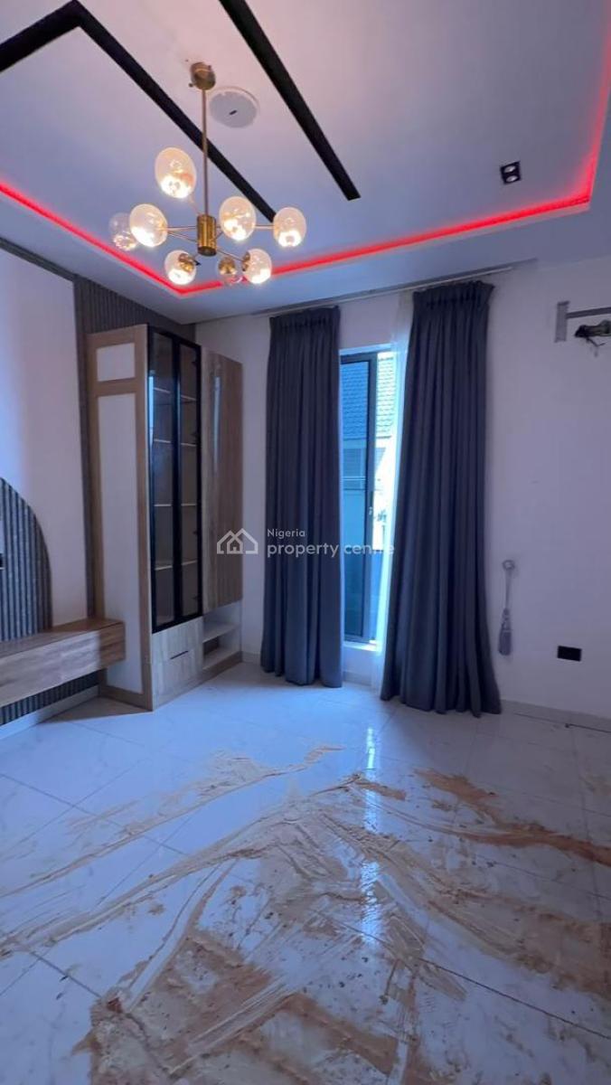 Beautiful Two Bedroom Flat with Swimming Pool Amd Gym, Ikate, Lekki, Lagos, Flat / Apartment for Rent