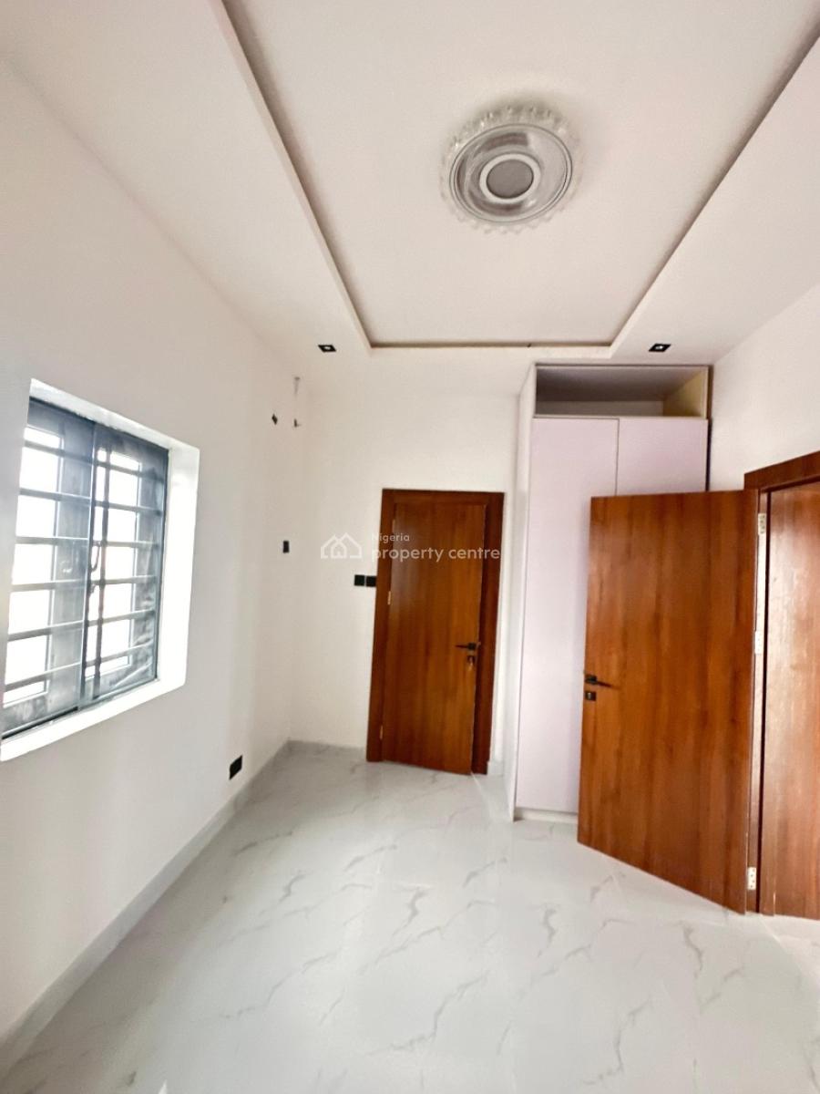 Excellent Newly Built 1 Bedroom Penthouse, Orchid Road, Lekki, Lagos, Flat / Apartment for Sale