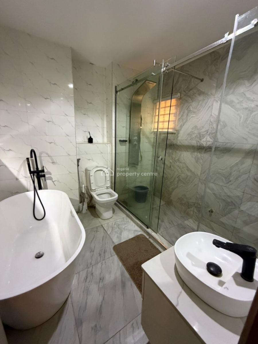 Fully Furnished  3 Bedroom Apartments 1 Room Bq, By Lifecamp Junction, Jabi, Abuja, Flat / Apartment for Sale
