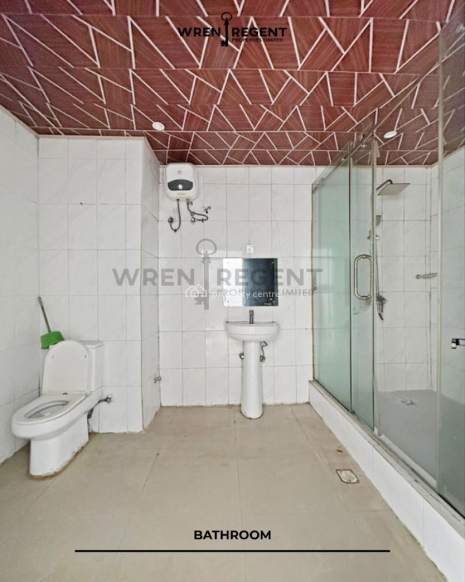 Waterfront and Highly Spacious 3-bedroom Apartment, Lekki Phase 1, Lekki, Lagos, Flat / Apartment for Rent