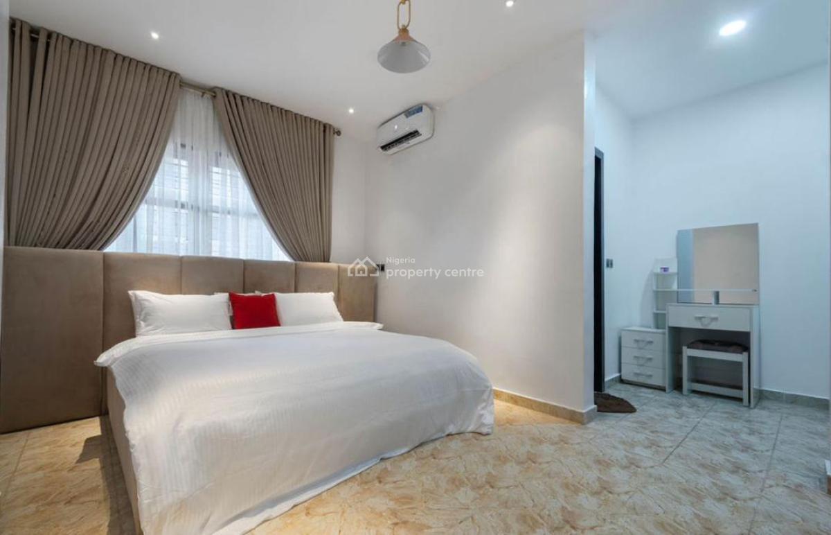 2 Bedroom Fully Furnished Apartment, Lekki Phase 1, Lekki, Lagos, Flat / Apartment for Rent
