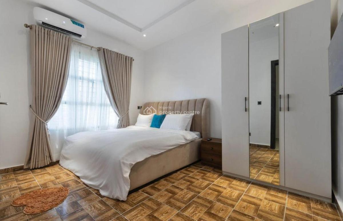 2 Bedroom Fully Furnished Apartment, Lekki Phase 1, Lekki, Lagos, Flat / Apartment for Rent