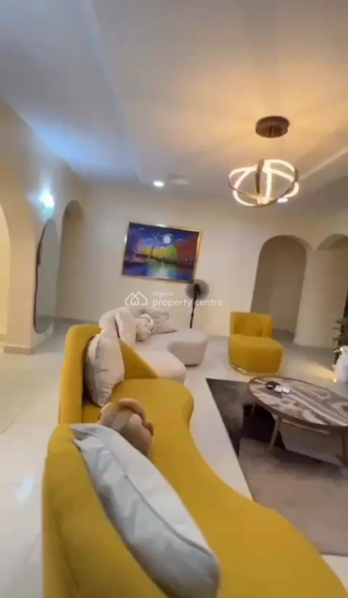 Luxury Fully Furnished 3bedroom Flat,  with Inverter,  Tarred Rd, Wuye Main(tarred Rd), Wuye, Abuja, Flat / Apartment for Rent