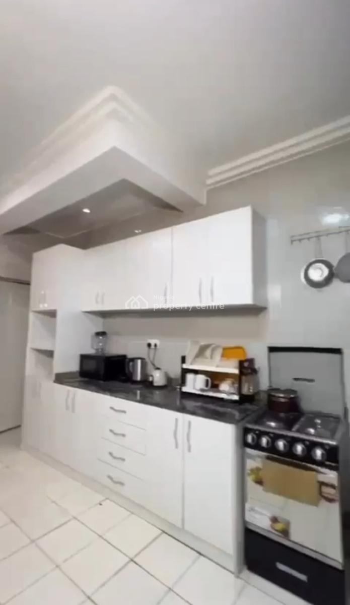 Luxury Fully Furnished 3bedroom Flat,  with Inverter,  Tarred Rd, Wuye Main(tarred Rd), Wuye, Abuja, Flat / Apartment for Rent