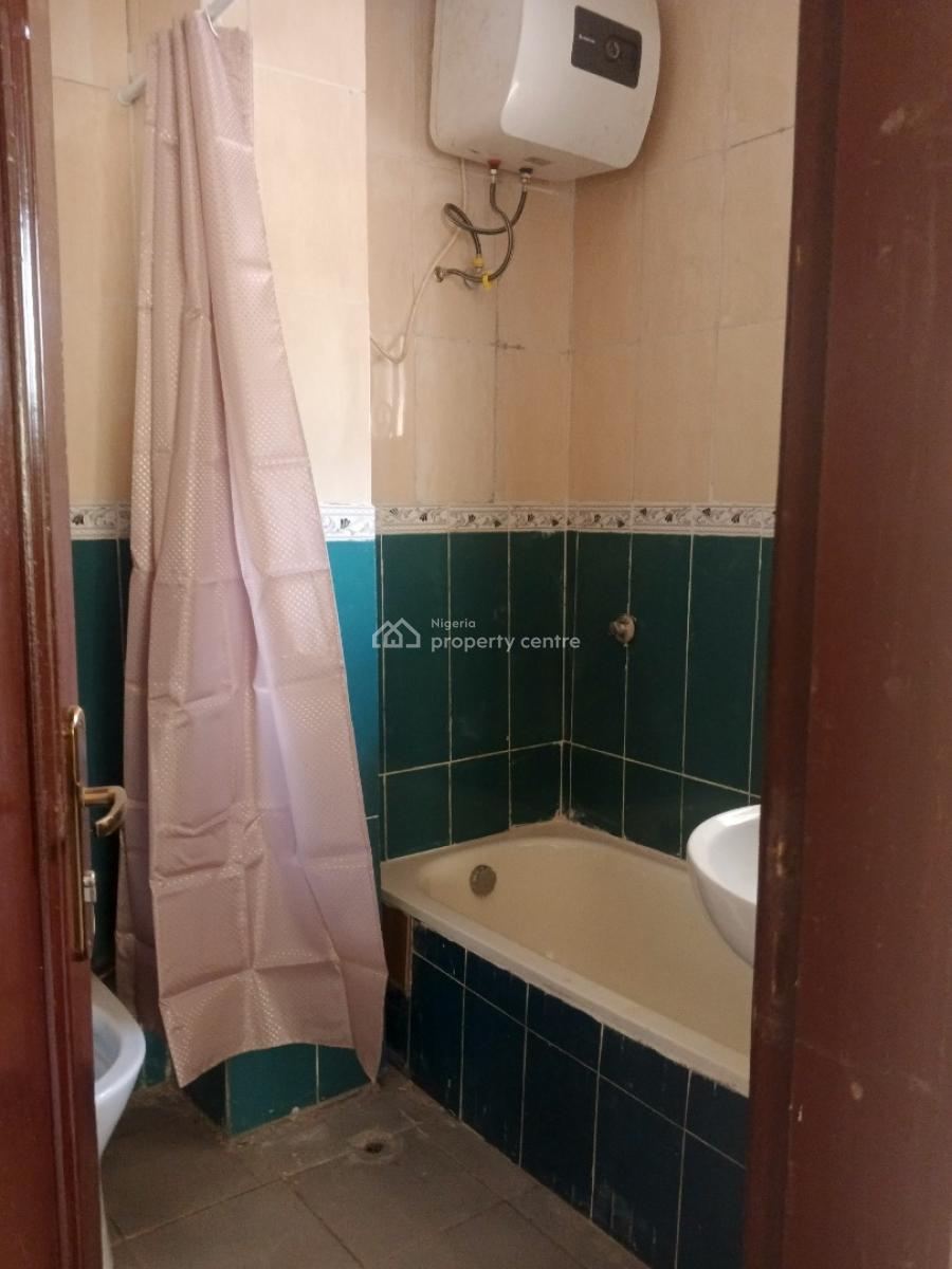 Corperate Lease: 6 Units 3 Bedroom Flat with 1 Room Bq, Maitama District, Abuja, Flat / Apartment for Rent