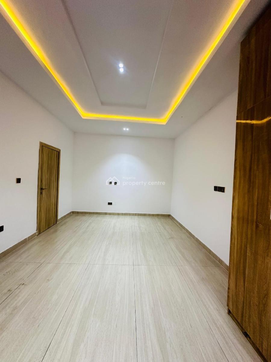 Very Spacious 2 Bedroom Apartment, New Road, Chevron, Lekki, Lagos, Self Contain (single Rooms) for Rent