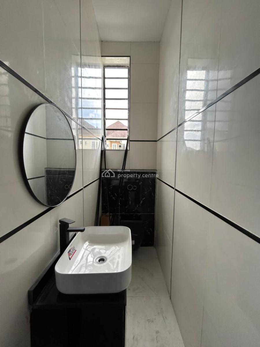 5 Bedroom Detached Duplex with Bq, Ologolo, Lekki, Lagos, Detached Duplex for Sale